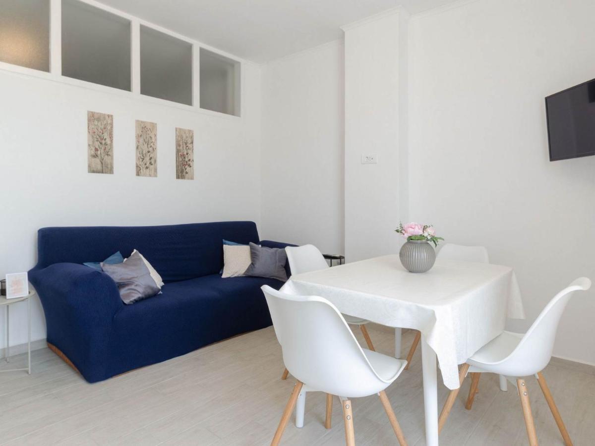 K & N Apartment *